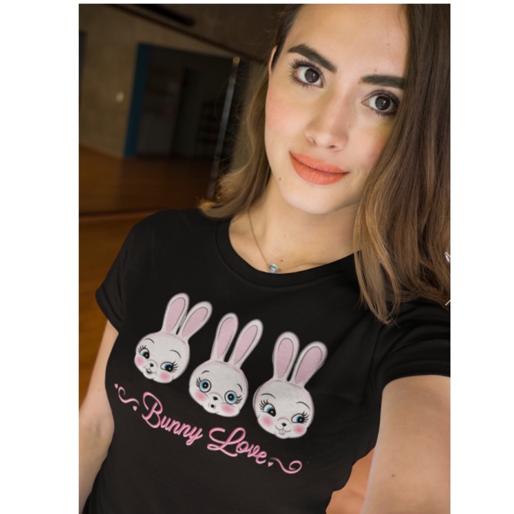 KITSCHY VINTAGE BUNNY LOVE T-SHIRT EASTER Pinup